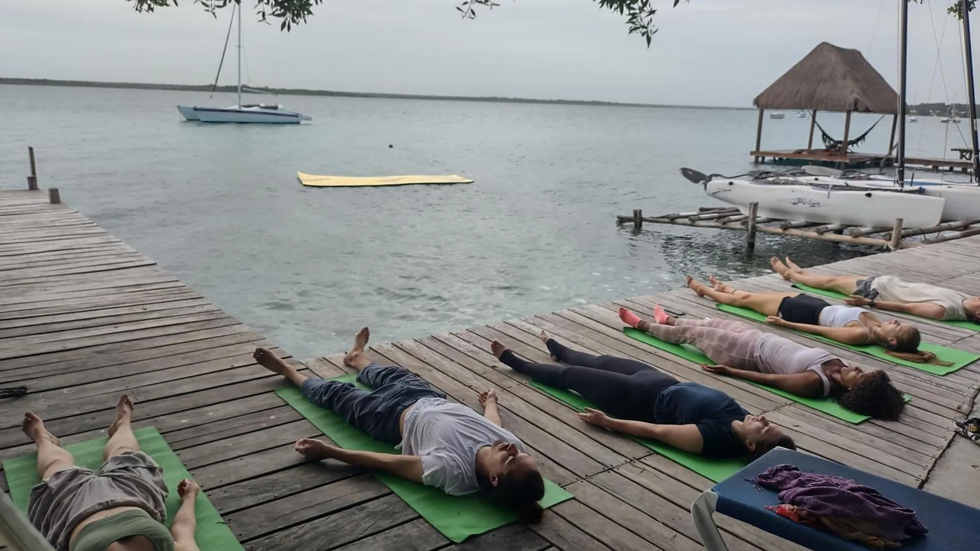 Glamping Asana Bacalar - Yoga & Canoa - Free Bikes Hotel Luxury tent