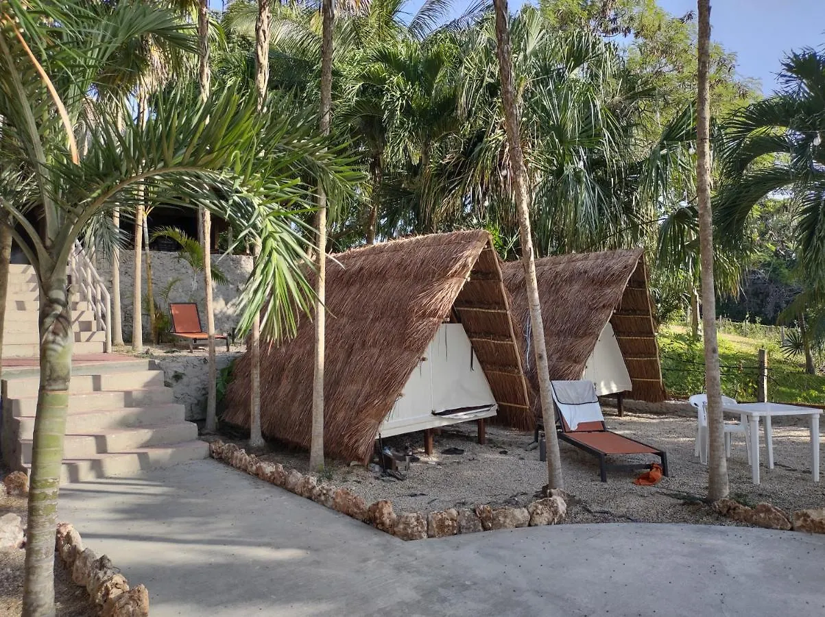 Luxe tent Glamping Asana Bacalar - Yoga & Canoa - Free Bikes Hotel